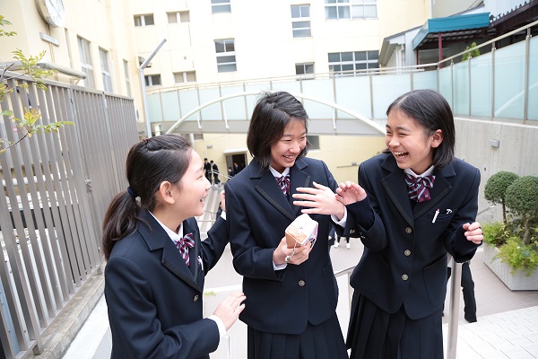 宝仙学園中学高等学校共学部理数インター