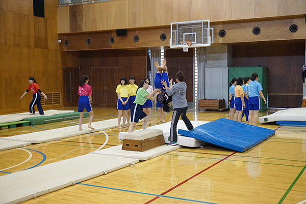 晃華学園_人気クラブの体操部