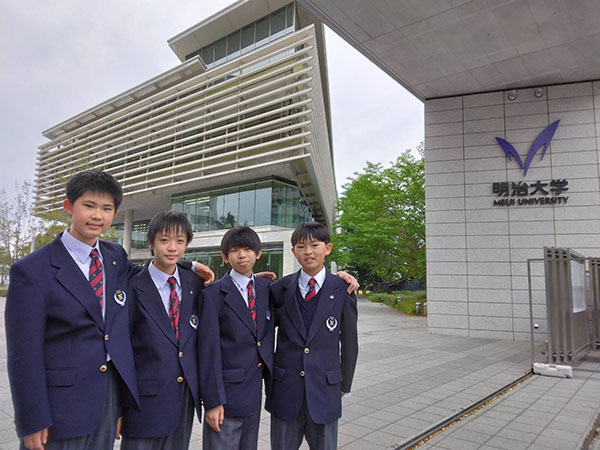 日本学園_キャリア教育の一環としても、明治大学を訪れる機会が設けられています。今後より一層深まる関係性が楽しみです