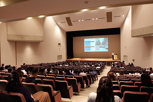 サレジアン世田谷_教科をまたぐ学びで学問の本質を掴んでいきます